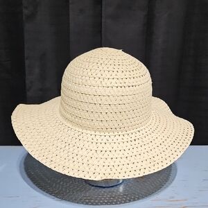 Simple Whimisical Straw Sun Hat